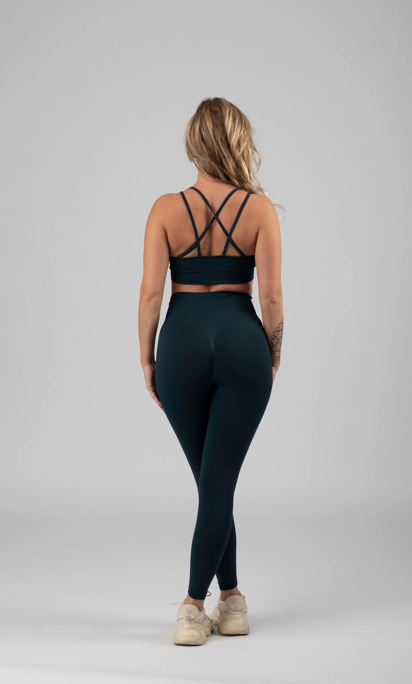 Seamless strapped sports bra - Steel Blue